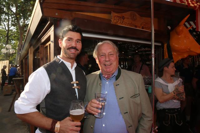 Foto: John R. Braun und Jürgen Friedrich