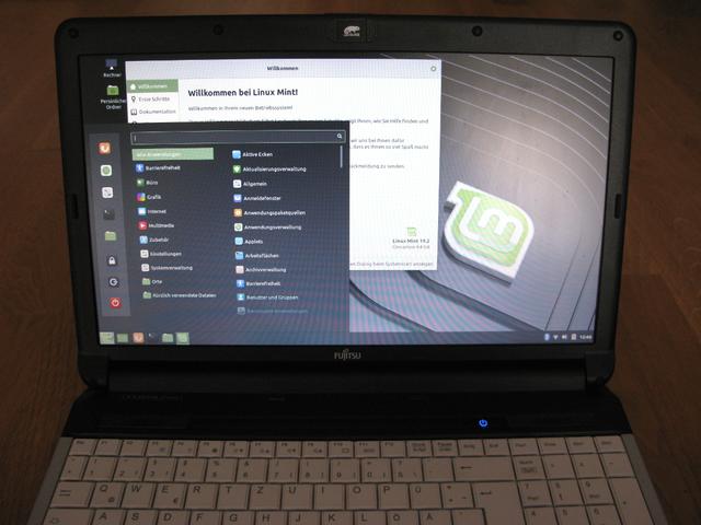 Aktuelles Linux (Ausgabe 2019) Linux Mint 19.2 auf 
Fujitsu-Notebook A531 aus dem Jahr 2010 | Foto: LUG-Noris