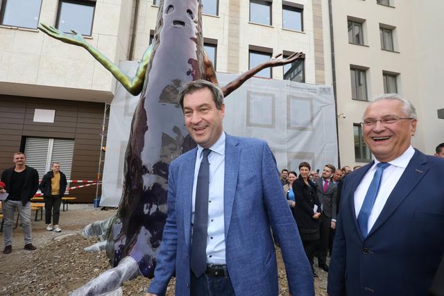 Festakt zum Abschluss des Aufbaus des Bayerischen Landesamts für Statistik in Fürth. | Foto: Udo Dreier