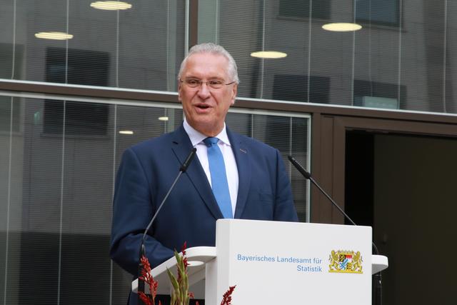 Festakt zum Abschluss des Aufbaus des Bayerischen Landesamts für Statistik in Fürth. | Foto: Udo Dreier