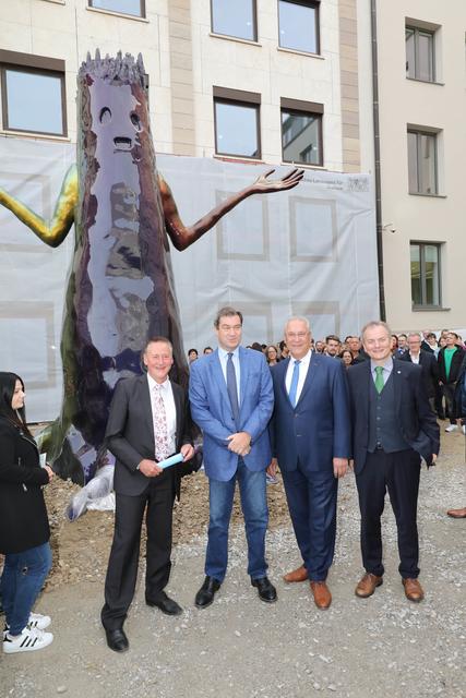 Festakt zum Abschluss des Aufbaus des Bayerischen Landesamts für Statistik in Fürth. | Foto: Udo Dreier