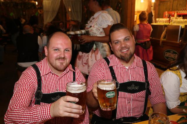 Schnappschuss vom Wirtschafts- und Medienstammtisch Fürth 2019.