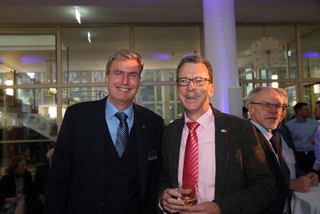 Peter Ottmann (l.) CEO NürnbergMesse Group, mit Dr. Daniel Hess, Generaldirektor des Germanischen Nationalmuseums (GNM) in Nürnberg und Honorarkonsul der Schweiz. | Foto: John R. Braun