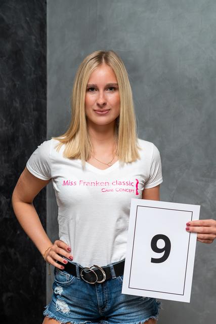 Luisa Schaller (21), Schülerin.  | Foto: Mariusz Mindykowski/Cawi Concept