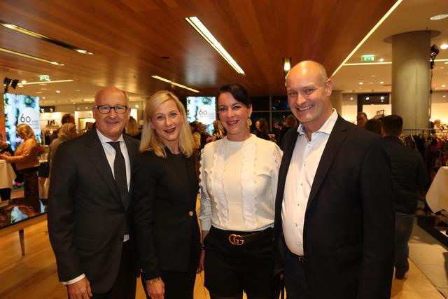 Martin Kusch (Breuninger, li.) mit Gattin Eva-Maria und Ruth &amp; Dr. Jens Baetge (Nürnberger Klinik für Ästhetisch-Plastische Chirurgie). | Foto: © John R. Braun