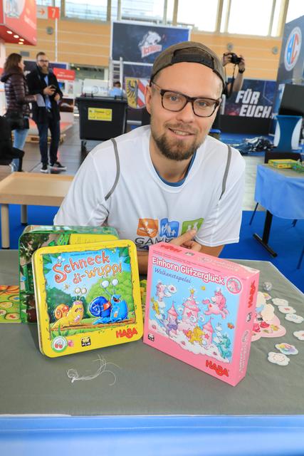 Erster Rundgang auf der Consumenta 2019. | Foto: Udo Dreier