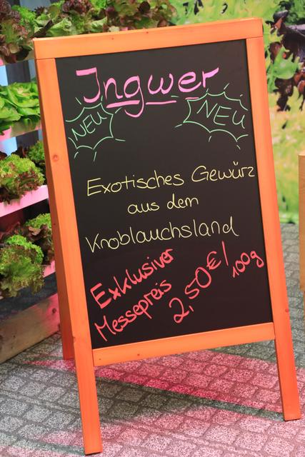 Erster Rundgang auf der Consumenta 2019. | Foto: Udo Dreier