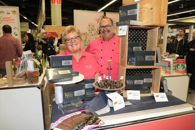 Erster Rundgang auf der Consumenta 2019. | Foto: Udo Dreier