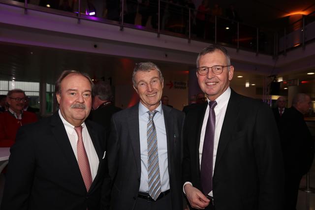 Vorsitzender des Aufsichtsrates der LGA Bernd Grossmann mit Unternehmer Alexander Brochier und IHK-Präsident Dirk von Vopelius (v.li.)