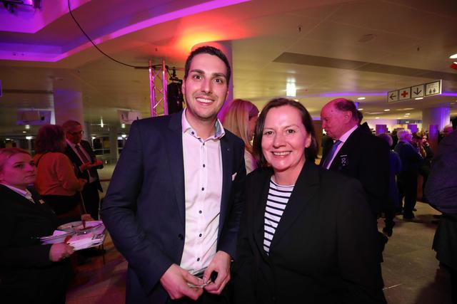 Airport-Sprecher Christian Albrecht mit Petra Seel (Funkhaus Nürnberg). | Foto: Udo Dreier, John R. Braun