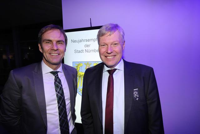 Funkhaus-Geschäftsführer Alexander Koller (li.) mit MarktSpiegel-Geschäftsführer Harald Greiner. | Foto: Udo Dreier, John R. Braun