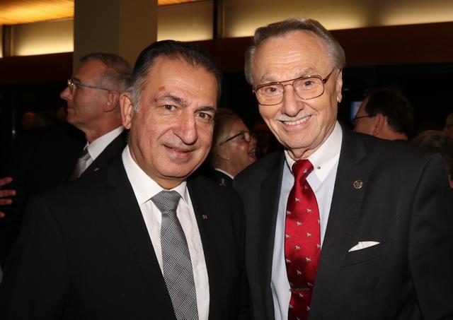 Orthopäde Dr. Ismail Baloglu (li.) und Ex-ADAC-Chef Michael Herbst. | Foto: John R. Braun