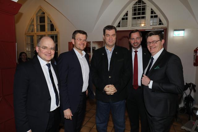 Gruppenfoto (v.l.) Sebastian Brahm, Marcus König, Dr. Markus Söder, Jochen Kohler (CSU-Landtagsabgeordneter) und Michael Frieser. | Foto: Udo Dreier