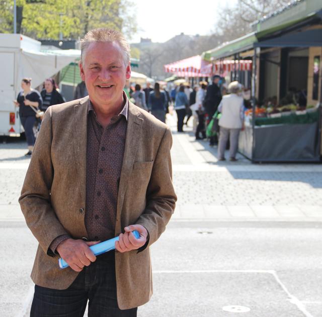 Während im Hintergrund die Fürther Bürger noch ihre letzten Ostereinkäufe erledigten, informierte Oberbürgermeister Dr. Thomas Jung über die aktuellen Entwicklungen der Corona-Pandemie in der Kleeblattstadt.