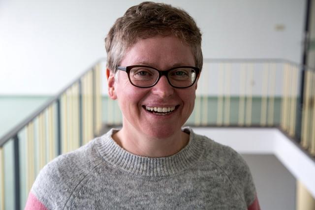 Professorin Dr. Silke Steets vom Lehrstuhl für Soziologische Theorie spricht im Interview darüber, inwiefern Fußball Alltag schafft und was Geisterspiele und Homeoffice gemeinsam haben.