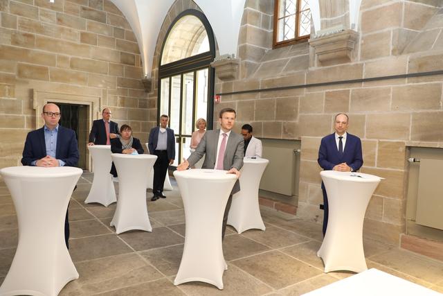 Kooperationsvertrag zwischen CSU und SPD unterzeichnet. | Foto: Udo Dreier