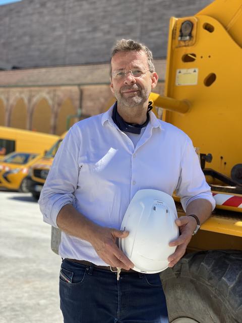 Architekt Florian Kutzer ist der fachmännische Bauherrenvertreter des Großprojekts.  | Foto: Nicole Fuchsbauer
