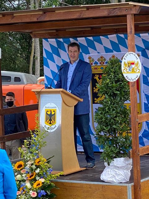 Spatenstich für Ausbau der A 3 zwischen Würzburg und Nürnberg mit dem Bayerischen Ministerpräsidenten Dr. Markus Söder.  | Foto: Peter Maskow