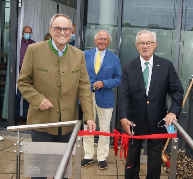 Eröffnung (v.l.): Klaus J. Teichmann, Stiftungsrat Manfred Roth Stiftung, Prof. Dr. Martin Börner, Vorsitzender des Stiftungsvorstandes der DR. FRITZ ERLER STIFTUNG, und Dr. Wilhelm Polster, Vorstand Manfred Roth Stiftung.