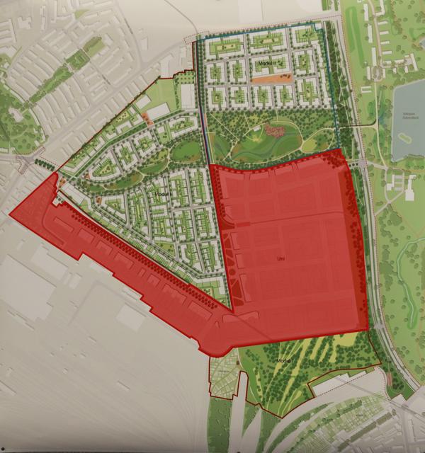 Auf dem Areal (rote Fläche) an der Brunecker Straße soll der neue Uni Campus entstehen (Wohnungen grüne Fläche). | Foto: Udo Dreier