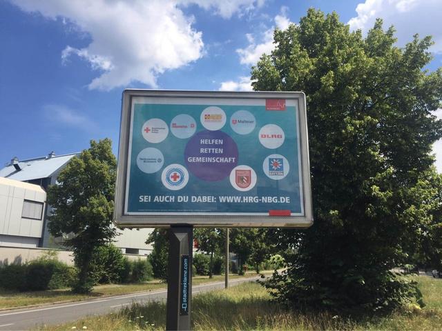 Plakataktion: Helfen-Retten-Gemeinschaft Nürnberg.