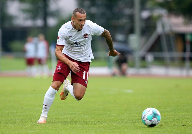 Adam Zrelak (11, 1. FCN).  | Foto: 1. FC Nürnberg/Daniel Marr