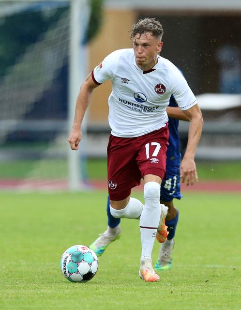 Robin Hack (17, 1. FCN), Ilay Elmkies (41, TSG 1899 Hoffenheim).  | Foto: 1. FC Nürnberg/Daniel Marr