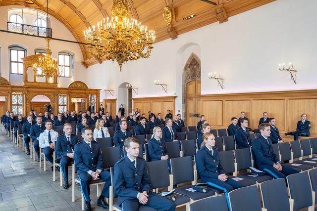 Insgesamt verstärken im Herbst 2020 101 neue Polizistinnen und Polizisten das Polizeipräsidium Mittelfranken. | Foto: Polizei Mittelfranken