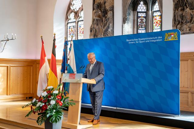 Innenminister Joachim Herrmann ist oberster Dienstherr der Polizei in Bayern. | Foto: Polizei Mittelfranken