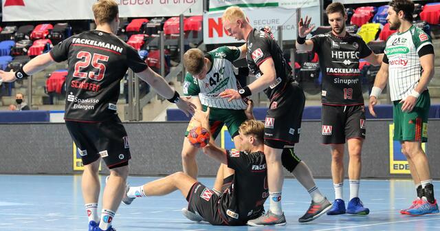 (#Jocki_Foto, Erlangen) HC Erlangen: ein echter Handball-Krimi bis zur letzten Sekunde