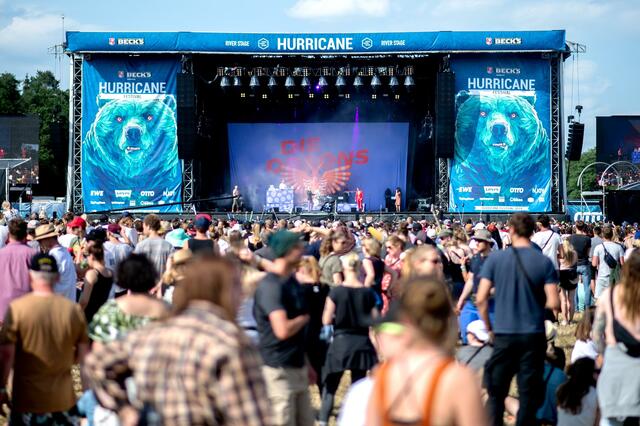 Partystimmung beim Hurricane Festival 2019.  | Foto: Hauke-Christian Dittrich/dpa