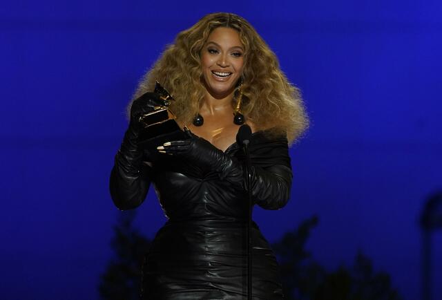 Für Beyoncé ist es eine "magische Nacht". | Foto: Chris Pizzello/Invision/AP/dpa