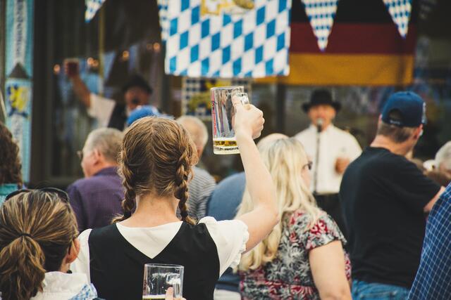 Symbolbild: Das Oktoberfest hat auch für das Jahr 2021 eine Absage erhalten. | Foto: Foto von Brett Sayles von Pexels
