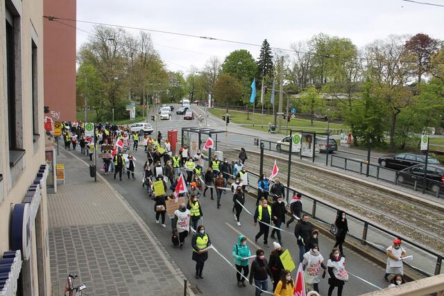 Die Beschäftigten der Klinikum Nürnberg Service GmbH (KNSG) traten mit Beginn der Frühschicht am Donnerstagmorgen, 6. Mai 2021, für 24 Stunden in den Ausstand.