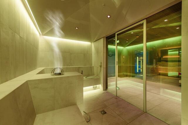 Die neue, großzügige Panorama-Sauna. | Foto: Verwöhnhotel Bismarck