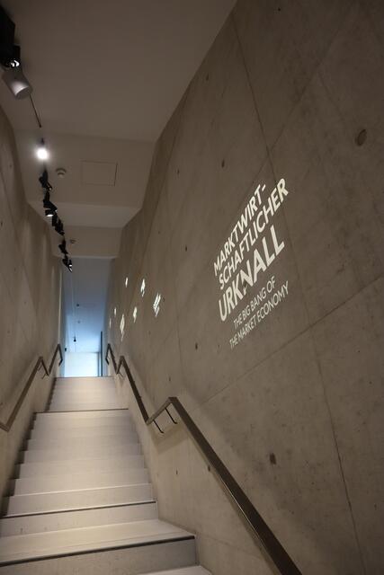 Wieder für Besucher geöffnet: Die Dauerausstellung im Ludwig Erhard Zentrum. | Foto: Arthur Kreklau