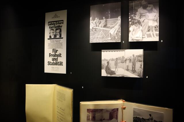 Wieder für Besucher geöffnet: Die Dauerausstellung im Ludwig Erhard Zentrum. | Foto: Arthur Kreklau
