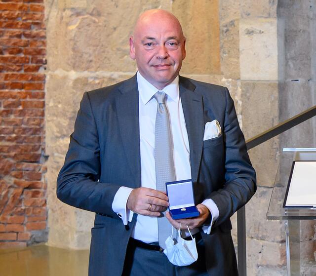 André Freud ist als Geschäftsführer der Israelitischen Kultusgemeinde Nürnberg aktiv. | Foto: Bayerische Staatskanzlei/Jörg Koch