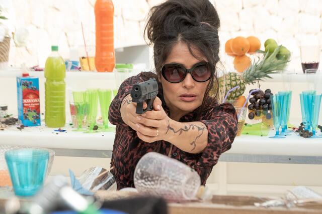 Mit ihr legt man sich besser nicht an: Salma Hayek als 
feurige Killerin Sonia Kincaid. | Foto: Telepool