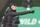 Stefan Leitl, Trainer der SpVgg Freuther Fürth, hat den Klassenerhalt nach wie vor fest im Blick. Die Rückrunde wird den Weg weisen. | Foto: Daniel Karmann/dpa