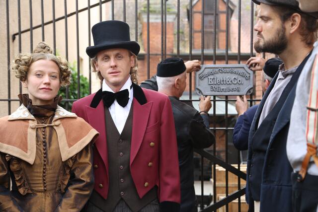 Das dreiteilige Dokudrama »1806 – Die Nürnberg Saga« erzählt aus fränkischer Perspektive vom Niedergang und Ende der freien Reichsstadt über die harten Jahre des politischen Umbruchs bis hin zum atemberaubenden Wiederaufstieg Nürnbergs zum industriellen Zentrum Bayerns. | Foto: © BR-Foto