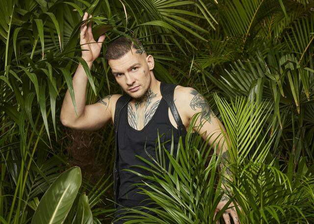 Eric Stehfest (32), GZSZ-Star: "Ich trinke keinen Kaffee mehr und mache viel Sport, um mich auf den Dschungel vorzubereiten." | Foto: © RTL