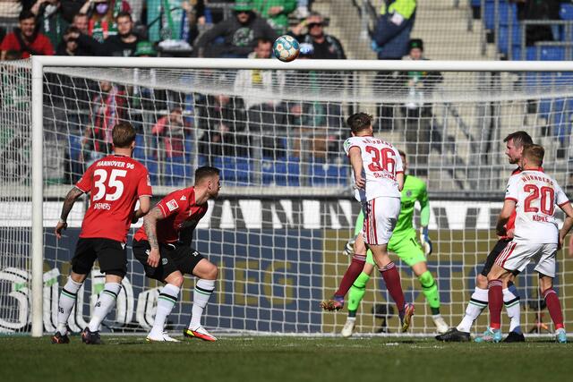 Foto: Swen Pförtner/dpa