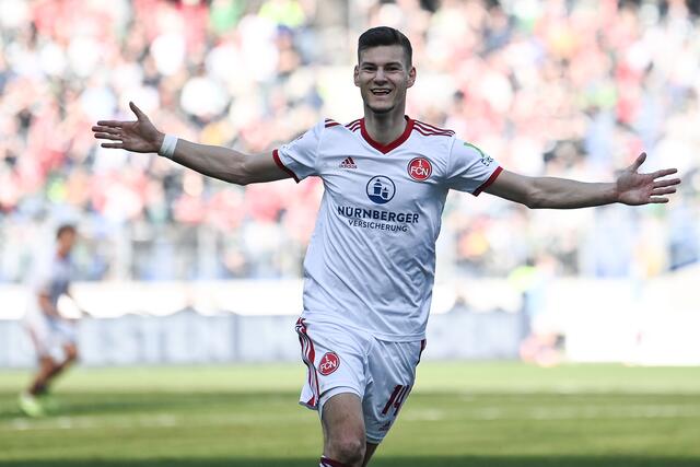 Foto: Swen Pförtner/dpa