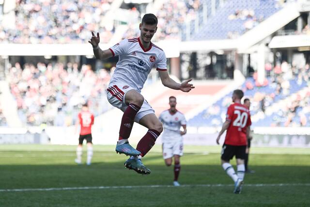 Foto: Swen Pförtner/dpa