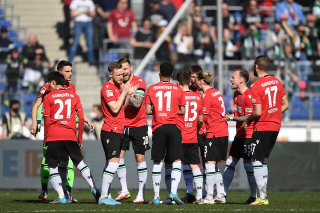 Foto: Swen Pförtner/dpa