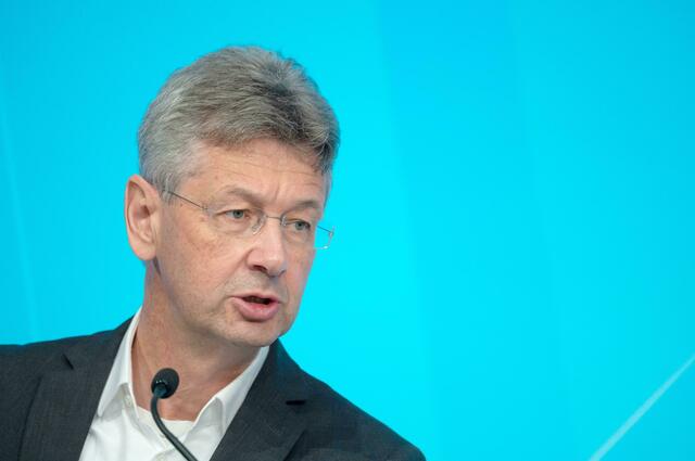 Michael Piazolo (Freie Wähler), Staatsminister für Unterricht und Kultus.   | Foto: Peter Kneffel/dpa/Archivbild