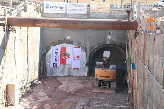 Tunneldurchschlag beendet unterirdische Vortriebsarbeiten für die künftige U3-Strecke. | Foto: Udo