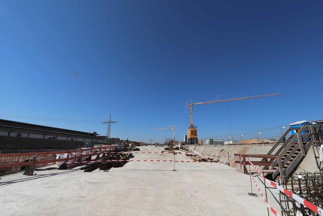 Tunneldurchschlag beendet unterirdische Vortriebsarbeiten für die künftige U3-Strecke | Foto: Udo Dreier