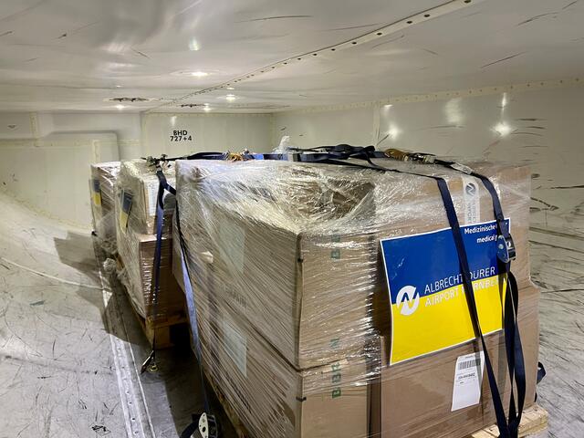 Airport Nürnberg fliegt Hilfsgüter für die Ukraine in Nürnberger Partnerstadt. | Foto: Christian Albrecht / Airport Nürnberg 